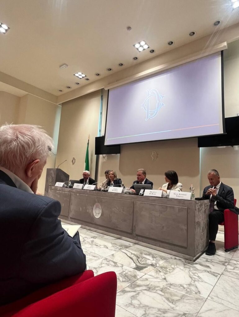 Interventi dei relatori per il film La Loggia del Silenzio